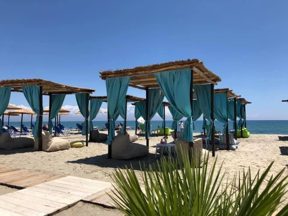 Hotel Del Rey Paralía Exteriér fotografie